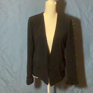 Adrienne Vittadini Long Sleeved Jacket